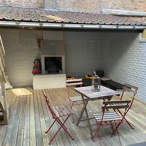  Apartment Met Terras