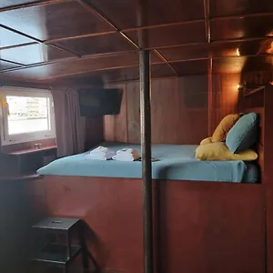  Botel La Du Capitaine Belgien
